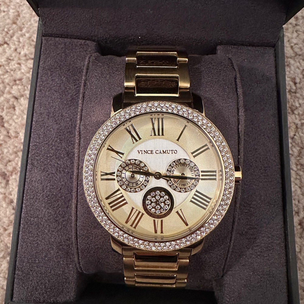 Gold Watch - image 1